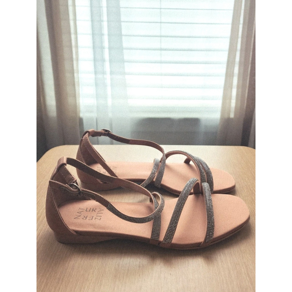 Naturalizer Women Strappy Flat ELegant Sandal SZ 9 WIDE BROWN BRONZE Embellished - Picture 10 of 14